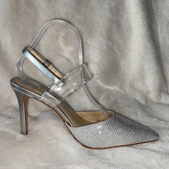 Vince Camuto high heels with rhinestones - Picture 4 of 9